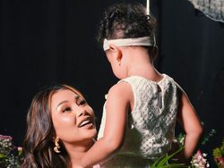 Mutia Ayu Sebut Glenn Fredly Ingin Anak Jadi Seorang Ilmuwan