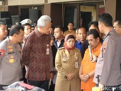 Ekspresi Pengasuh Bejat Ponpes Batang Ditanya Jika Anak Gadisnya Diperkosa