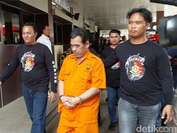 Bejatnya Wildan Pengasuh Ponpes Batang Perkosa Santri di Kantin-Jemuran