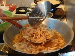 Omzet Keripik Jamur Tulungagung Naik 5 Kali Lipat Jelang Lebaran