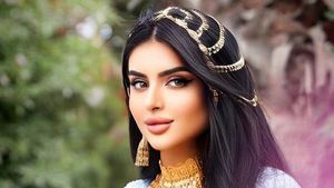 8 Potret Putri Dubai yang Jadi Viral, Talak Suami Lewat Instagram
