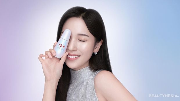 SK-II GENOPTICS ULTRAURA ESSENCE