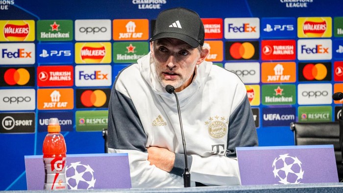 MANCHESTER, ENGLAND - APRIL 10: Head coach Thomas Tuchel of FC Bayern Muenchen at the press conference ahead of their UEFA Champions League quarterfinal first leg match against Manchester City at Etihad Stadium on April 10, 2023 in Manchester, England. (Photo by S. Mellar/FC Bayern via Getty Images)