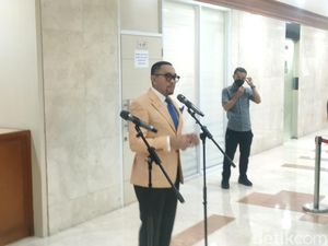 Tilang Manual Berlaku Lagi, Sahroni Minta Oknum Pungli Langsung Dipecat