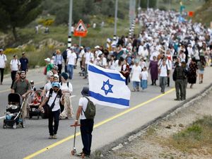 Ribuan Warga Israel Berbondong-bondong ke Tepi Barat, Ada Apa?