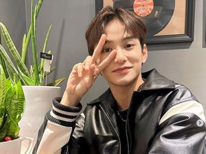 Zayyan XODIAC Pulang Kampung ke Indonesia, Disambut Kerumunan Fans di Bandara