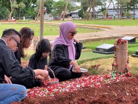 Anak Abdel meninggal dunia.