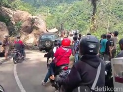 Jalur Garut-Bandung via Talegong Belum Pulih Pascalongsor