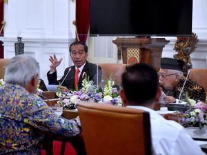 Jokowi Dukung Percepatan Gaji Karyawan IKN Jokowi Dukung Percepatan Gaji Karyawan IKN