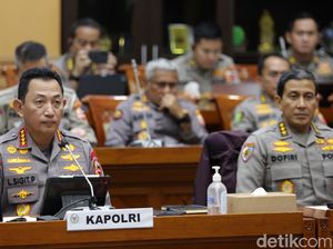 Raker Komisi III-Kapolri Diganggu Teriakan Histeris Wanita