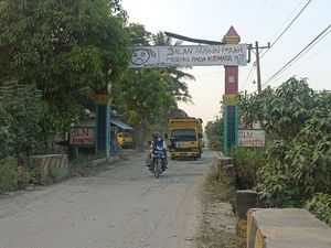 Gapura Jalan Rusak Dijual di Asahan Jadi Korban Vandalisme