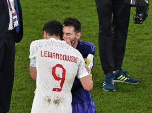 Doa Lewandowski: Main Bareng Messi Musim Depan!