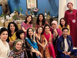 7 Foto Mayangsari Bukber Bareng Geng Artis 90-an, Ada Yuni Shara & Iis Dahlia 7 Foto Mayangsari Bukber Bareng Geng Artis 90-an, Ada Yuni Shara & Iis Dahlia