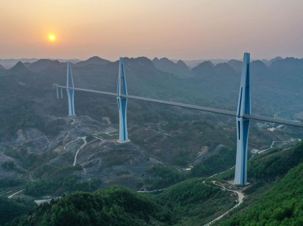 Megahnya Jembatan Pingtang China, Pernah Jadi yang Tertinggi di Dunia