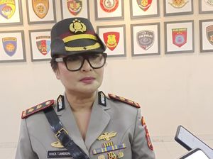 Kapolres Lembata Bantah Video yang Diviralkan Potong Honor Operasi Anggota Kapolres Lembata Bantah Video yang Diviralkan Potong Honor Operasi Anggota