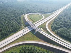 Dekatkan Medan ke Danau Toba, Tol Ini Bisa Dijajal Sebagian Juli Dekatkan Medan ke Danau Toba, Tol Ini Bisa Dijajal Sebagian Juli