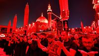 Kota Suci Najaf Memerah saat Peringatan Wafatnya Imam Ali