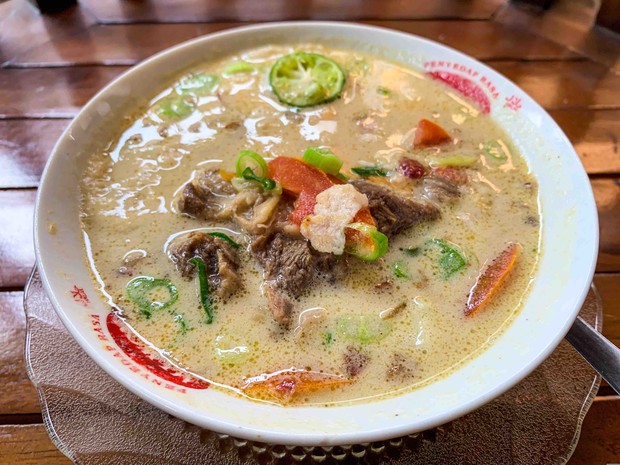 Soto Betawi. /Foto: dinaskebudayaan.jakarta.go.id/ Soto Betawi. /Foto: dinaskebudayaan.jakarta.go.id/