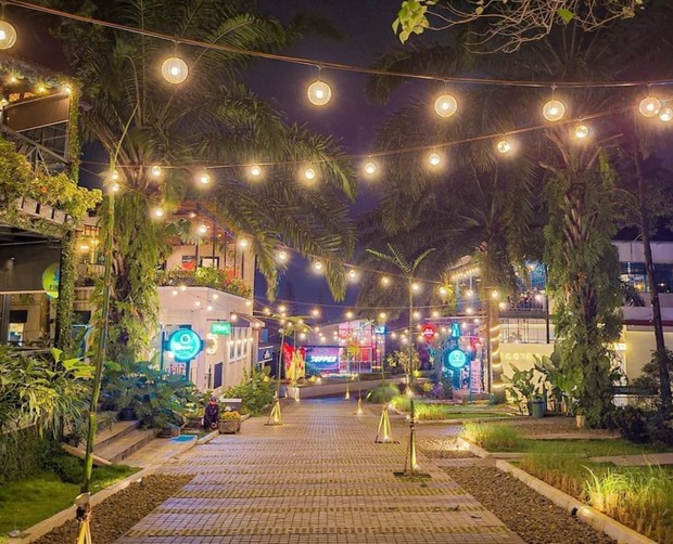 Taman Budaya Sentul City/ foto: Freepik/ tamanbudaya_id Lampu lampu