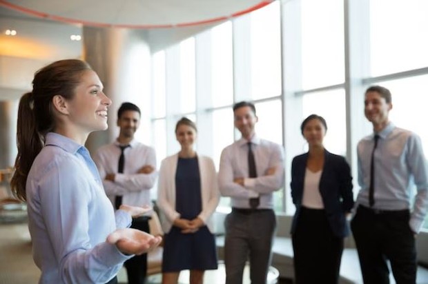 Tipe Komunikasi Bold. Foto Freepik.com: Katemangostar