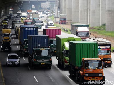 Angkutan Barang Dibatasi Saat Arus Mudik dan Balik Lebaran 2023