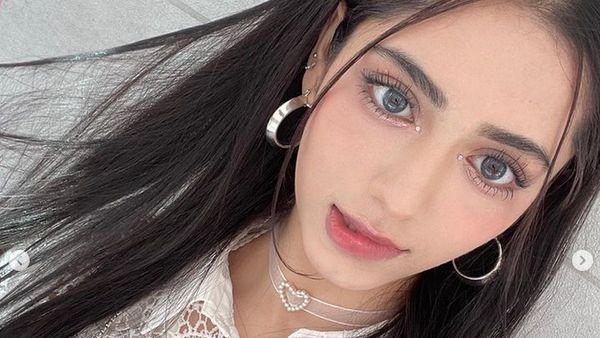 7 Foto Aria X:IN, Idol KPop Cantik Keturunan India yang Curi Atensi