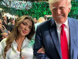 Gadis Ring Terkaya Kehilangan Banyak Fans Setelah Foto Bareng Donald Trump