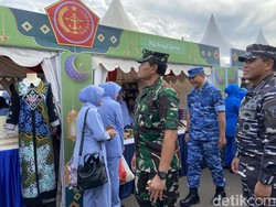 Panglima Gelar Bazar Murah di Mabes TNI: Untuk Bantu Warga dan Prajurit