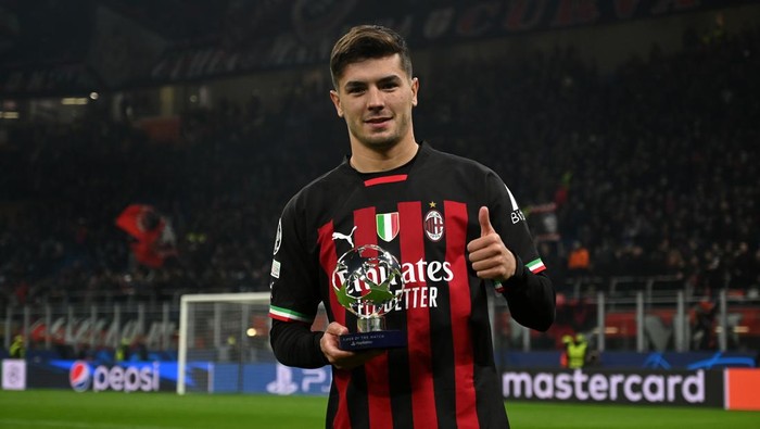 MILAN, ITALY - APRIL 12: Brahim Diaz of AC Milan, Player of the match during the UEFA Champions League quarterfinal first leg match between AC Milan and SSC Napoli at Giuseppe Meazza Stadium on April 12, 2023 in Milan, Italy. (Photo by Chris Ricco - UEFA/UEFA via Getty Images)