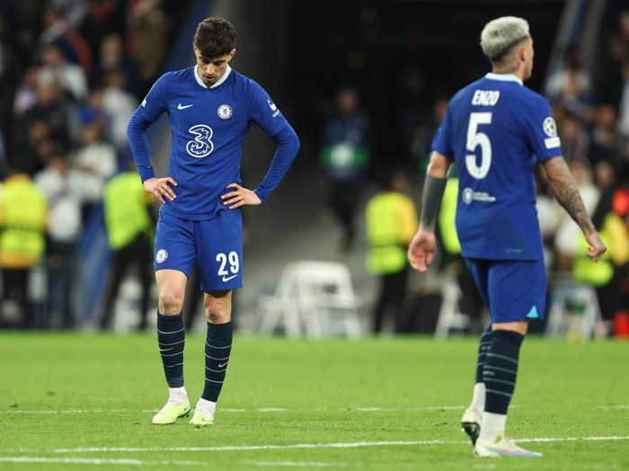 MADRID, SPAIN - APRIL 12: A dejected Kai Havertz of Chelsea at full time during the UEFA Champions League quarterfinal first leg match between Real Madrid and Chelsea FC at Estadio Santiago Bernabeu on April 12, 2023 in Madrid, Spain. (Photo by James Williamson - AMA/Getty Images)