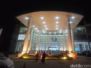 UMKU Kudus Punya Crystal Building Rp 10 M, Pilarnya Terilhami Istana Negara