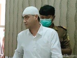 Ferry Irawan Menanti Tuntutan JPU soal Kasus KDRT