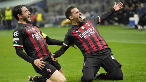 Gol Semata Wayang Ismael Bennacer Menangkan AC Milan Atas Napoli