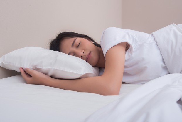 untuk mencegah terjadinya mabuk, beauties bisa mempersiapkan dengan istirahat yang cukup sebelum berpergian