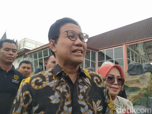 Mendes Sebut Larangan Open House Bikin Uang Berputar di Desa saat Lebaran Mendes Sebut Larangan Open House Bikin Uang Berputar di Desa saat Lebaran