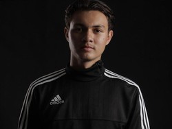 Yeay! Nyoman Paul Menang Pendatang Baru Terbaik AMI Awards 2024