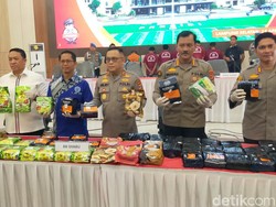 Selundupkan 64 Kg Sabu dalam AC Portabel, 6 Kurir Ditangkap di Lampung