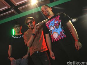 Membandingkan Lagu Cinderella Versi Ipay dan Radja Membandingkan Lagu Cinderella Versi Ipay dan Radja