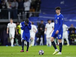 Wenger Ikut Prihatin soal Chelsea