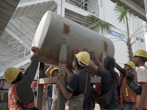 Bangun Infrastruktur dan IKN, PUPR Janji Hanya Pakai 4% Barang Impor pada 2026