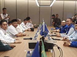 Usai Bertemu Zulhas, Yusril Buka Peluang Gabung Koalisi Bareng PAN