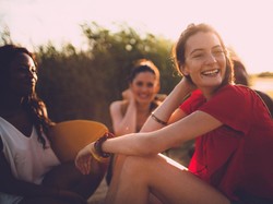 Ramalan Zodiak Hari Ini Senin 25 November 2024: Cek Nasibmu!