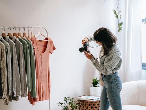 Perbedaan thrifting dengan pre-loved