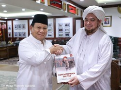 Berlangsung Hangat, Prabowo dan Habib Jindan Silaturahmi Ramadan