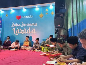 Lazada & WeCare Bagikan 100.000 Paket Lebaran ke Panti Asuhan