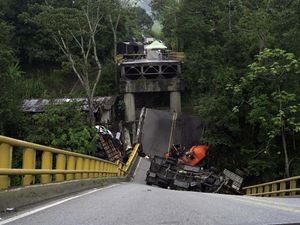 Jembatan di Kolombia Runtuh, Tewaskan 2 Orang