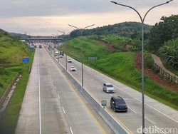 H-7 Lebaran, Mobil Keluar Exit Tol Kalikangkung Semarang Meningkat