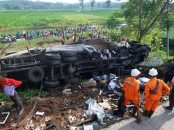 2 Dugaan Penyebab Kecelakaan Maut Truk Vs 7 Kendaraan di Tol Boyolali