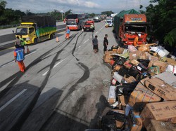 Identitas 8 Korban Tewas dan 5 Luka dalam Kecelakaan di Tol Boyolali