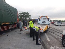 6 Orang Tewas dalam Kecelakaan Beruntun 8 Kendaraan di Tol Semarang-Solo